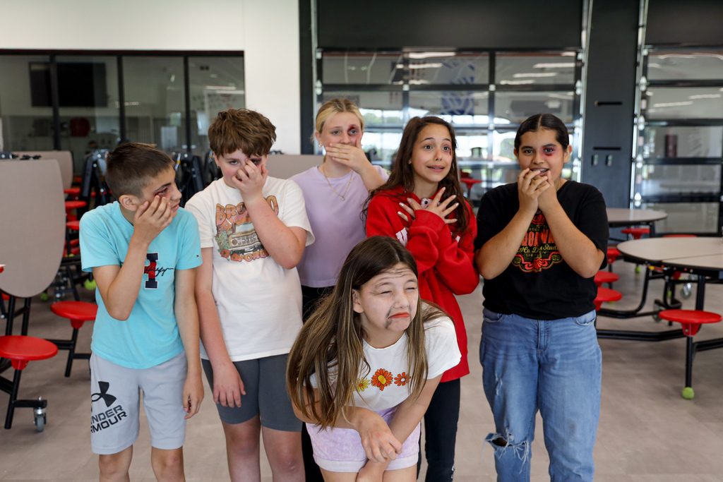 Junior High students participate in Theatre Camp