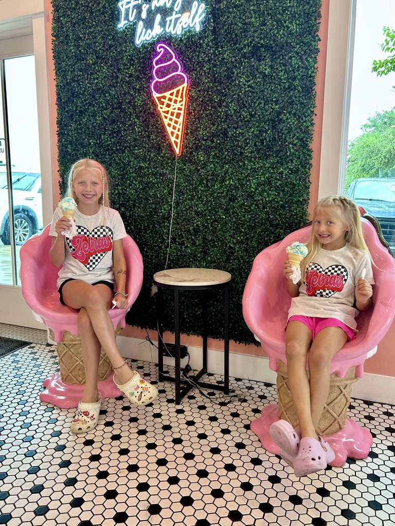 The Beasley girls getting ice cream in Florida
