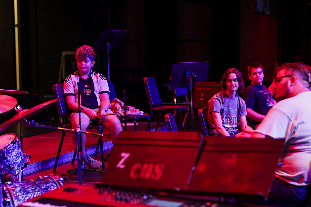 Students paying attention at Jazz Summit