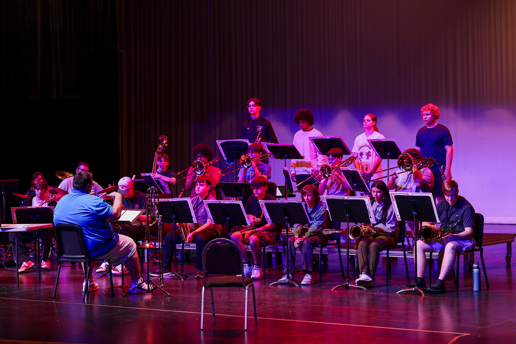 Group photo of students at Jazz Summit