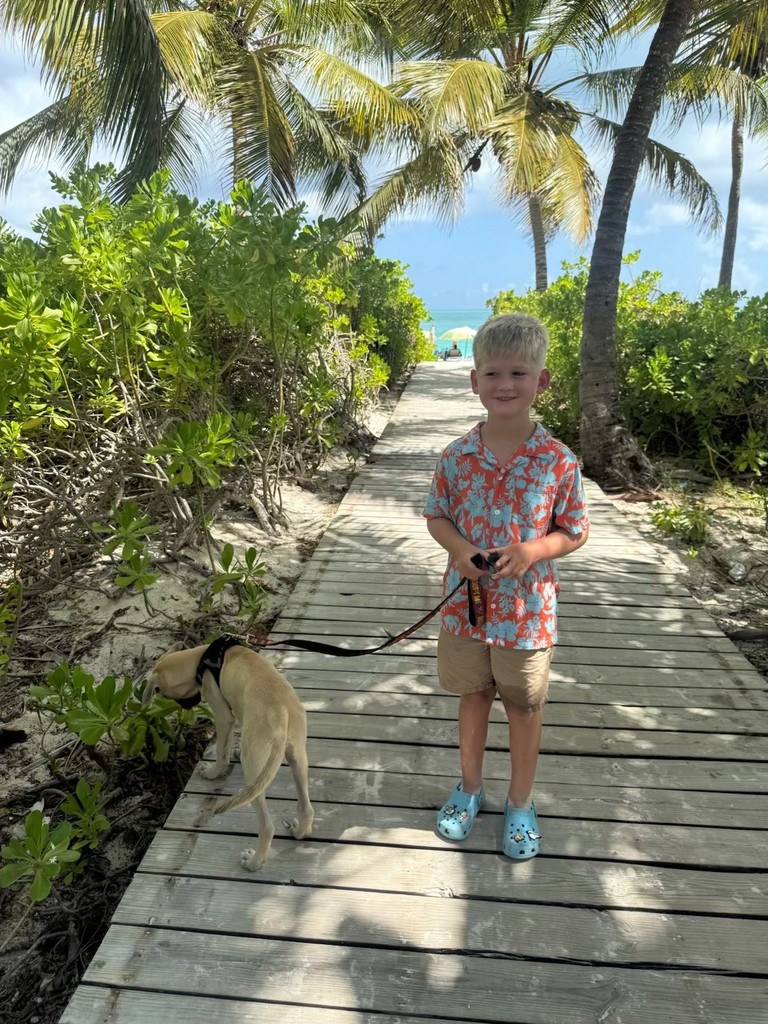 roosa student in turks & caicos