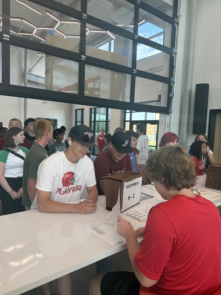 🎉 What a Day at CHS! We had a blast at Freshman Orientation as we welcomed the Class of 2029 to Claremore High School! Students received their schedules, toured the campus, and kicked off their high school experience with a fun-filled morning of games, connections, and excitement. 👏 A huge shout-out to our incredible junior and senior FUZE leaders for making the day so welcoming and memorable. Your energy and leadership helped set the tone for a great year ahead! Welcome to CHS, Class of 2029!