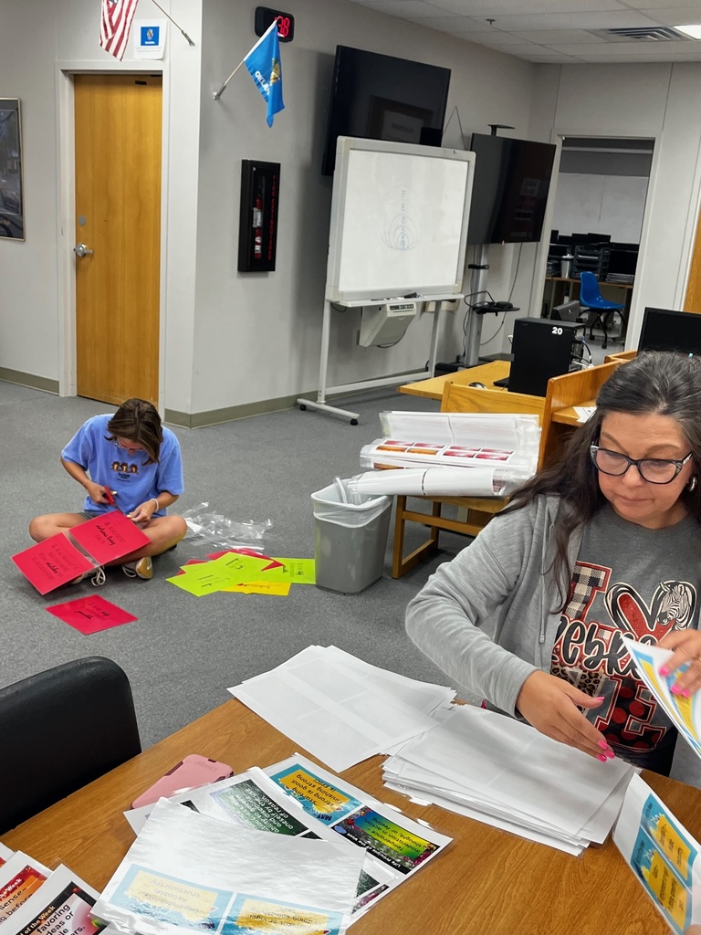 TEACHERS HELPING