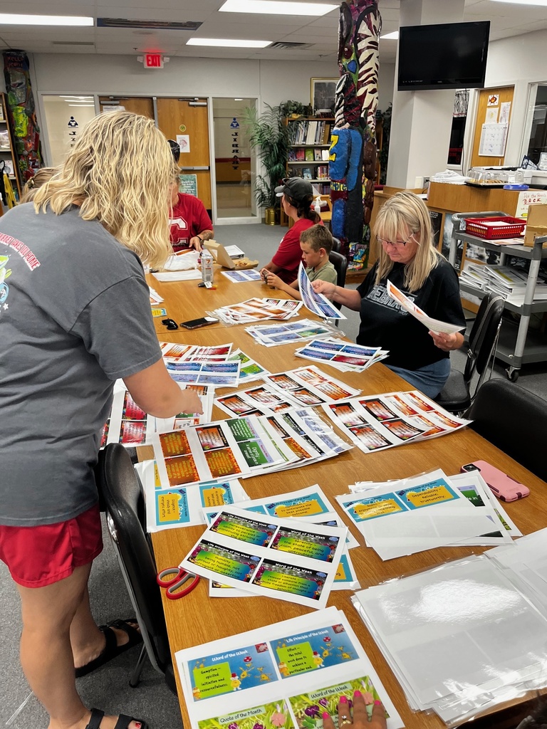 TEACHERS HELPING