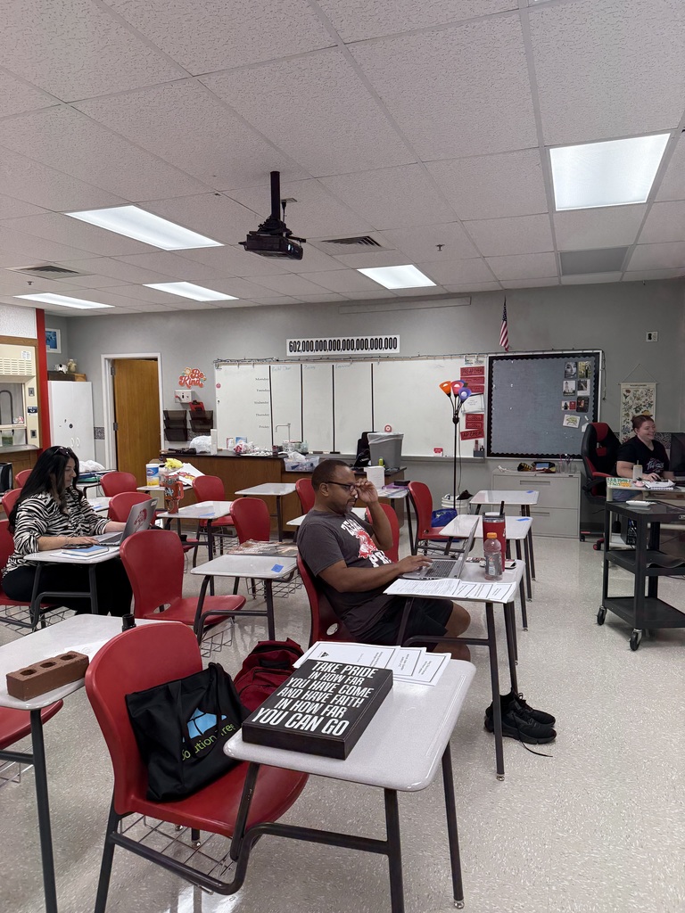 The halls have been buzzing with excitement over the last couple of weeks as our amazing teachers have been hard at work preparing for our students’ return! From decorating classrooms to organizing lessons, they’re making sure everything is ready for a fantastic school year. 📚🍎✨