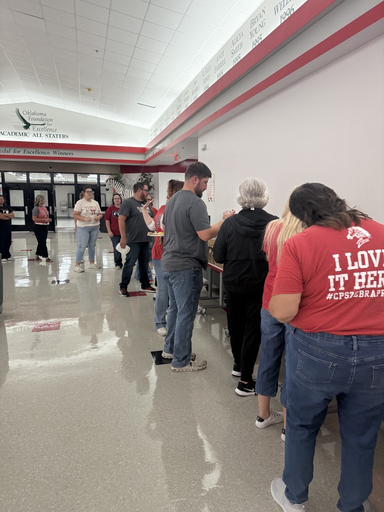 A huge thank you to the Oklahoma National Guard for treating our teachers to a delicious Panera Bread breakfast during professional development! 🥯☕ Their support helps us start the day fueled and ready to learn. We are so grateful for their partnership and generosity!