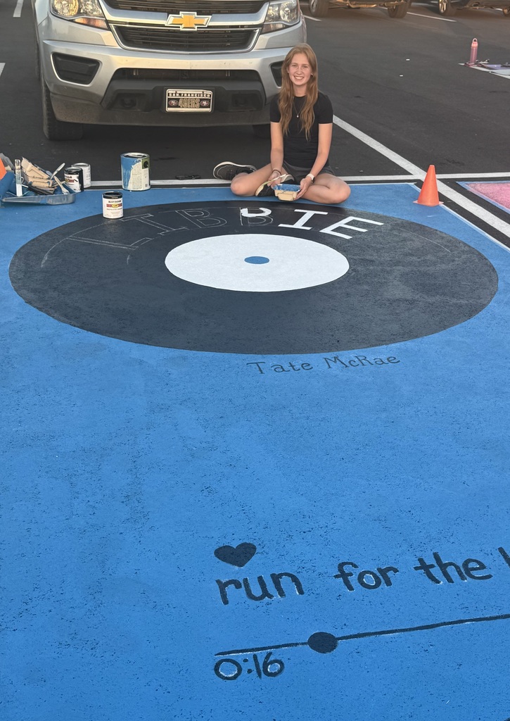 Our seniors have been hard at work painting their parking spots over the past couple of weeks, adding their own personality and creativity before the first day of school! 🎨🚗 It’s always one of our favorite traditions to see their designs come to life. ✨ Seniors, don’t forget! Senior Sunrise is on the first day of school at 6:20 AM at Lantow Field. We can’t wait to kick off your senior year together!