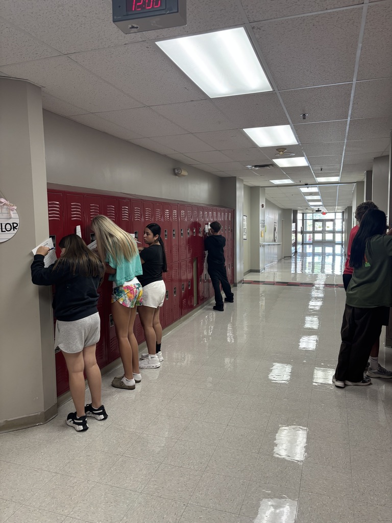 Ms. Taylor’s biology students put their lab safety knowledge to the test! 🔬🧪 Working together, they decided if an “animal scientist” should be “hired” or “fired” based on their safety practices. Students moved around the classroom and hallway completing a card rotation—learning, collaborating, and having a great time!