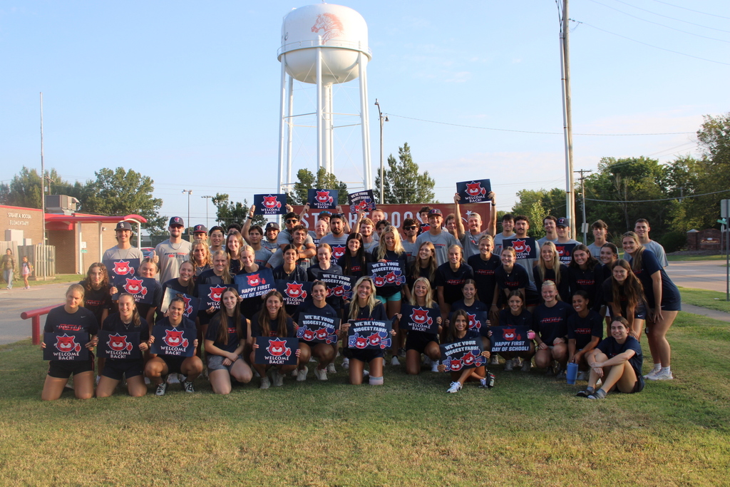 rsu athletes welcoming our students back