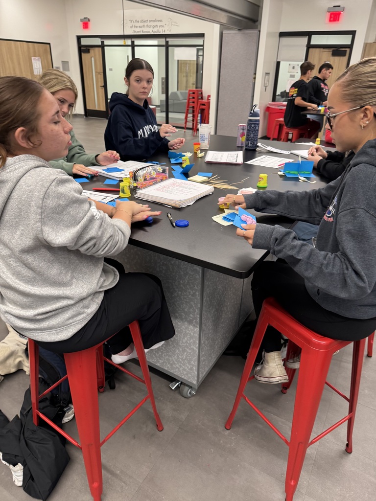 Exercise Science meets creativity! 💪🎨 Students got hands-on labeling movement planes and axes… with Play-Doh! Learning anatomy has never been this colorful—or this fun