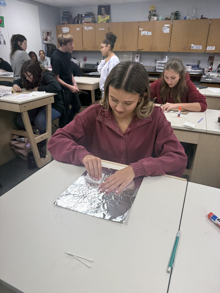 ✨ Our art students have been letting their creativity shine—literally! ✨ This week, they explored a unique technique using puffy paint and aluminum foil to create stunning metallic effects. The results? Bold textures, shimmering details, and one-of-a-kind masterpieces that catch the light just right.