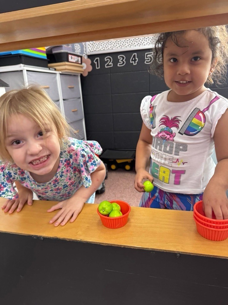 apple fest pre k kids