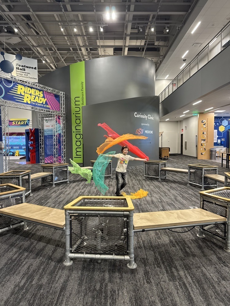 students at a stem field trip