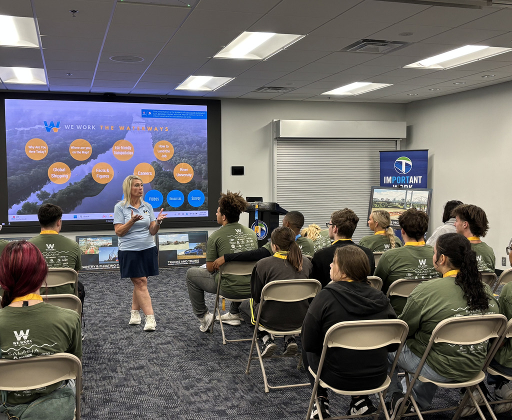students on a field trip to the port of catoosa