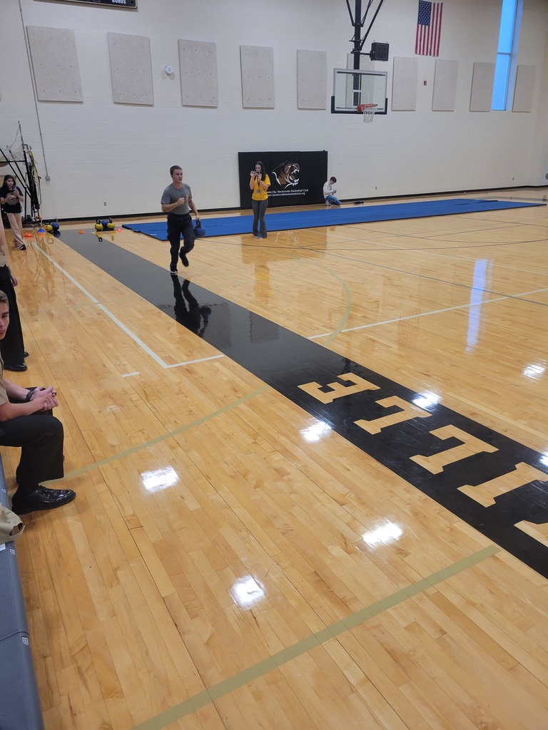 NJROTC students at Brain Brawl