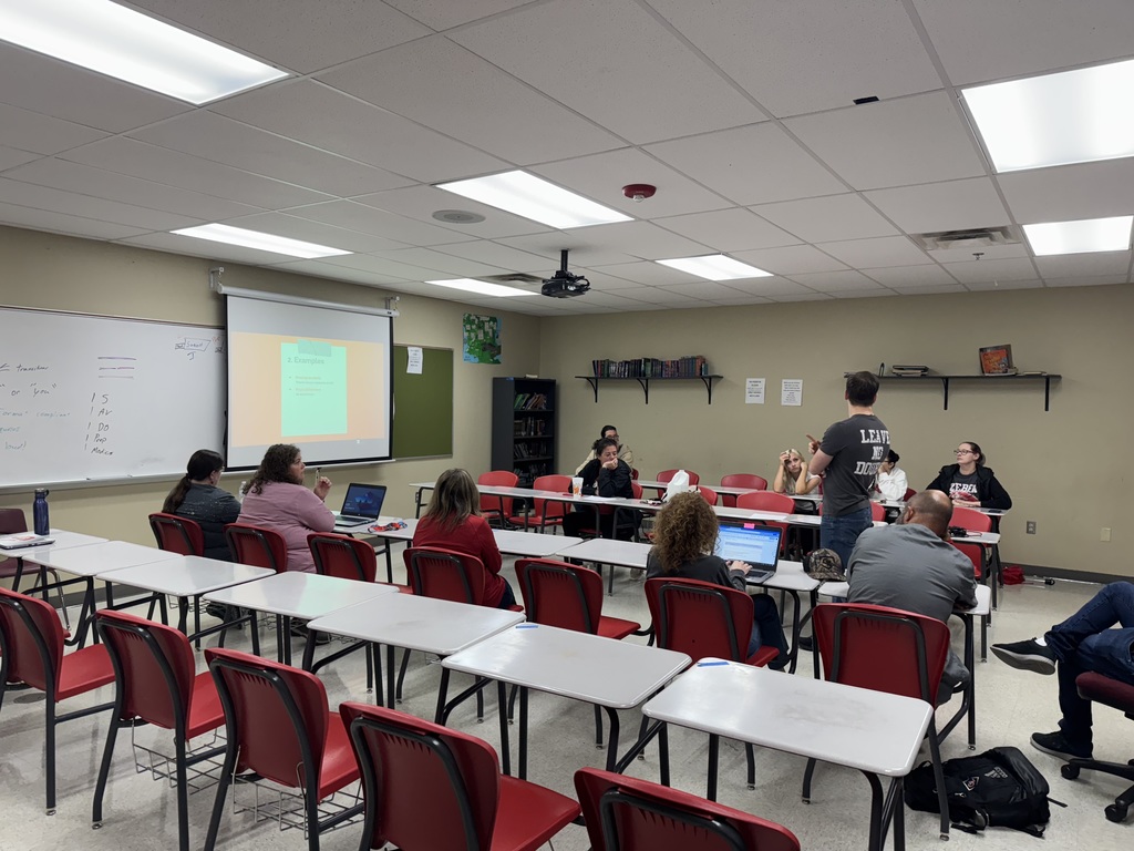 🍎📚 Teachers are lifelong learners!  At Claremore High School, our Scholar Squad event gives teachers the chance to take a seat as students once again. This quarterly professional learning experience allows educators to learn directly from their colleagues — exploring new strategies, sharing ideas, and seeing classroom techniques in action.  By learning with and from one another, our teachers continue to grow, innovate, and bring fresh ideas back to their classrooms.