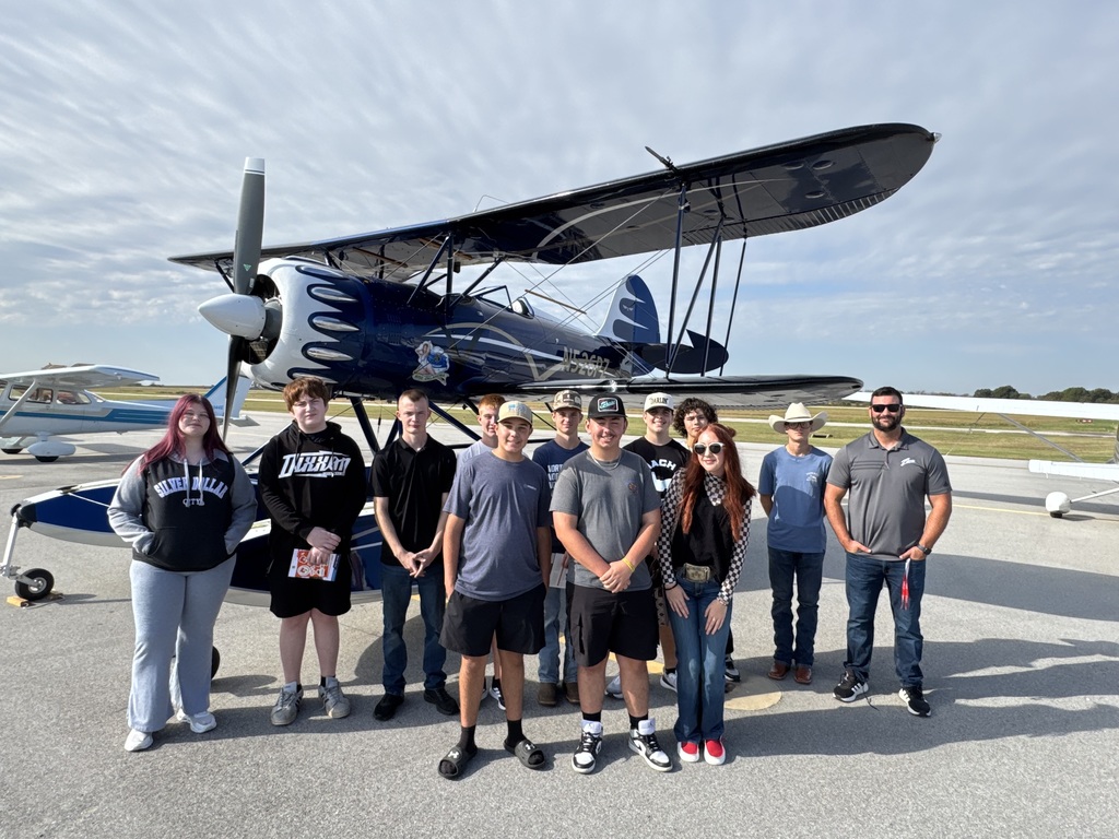 Our Aviation and Aeronautics students had the incredible opportunity to attend the Claremore Regional Airport’s Annual Fly-In. Students explored the exciting world of aviation, connected with industry professionals, and experienced aircraft up close.  A special shoutout to our students who shined — one won the aviation trivia challenge, and another earned a Discovery Flight! 🌤️👏  What an unforgettable experience for our future aviators!