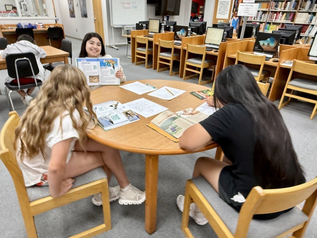 students doing science research