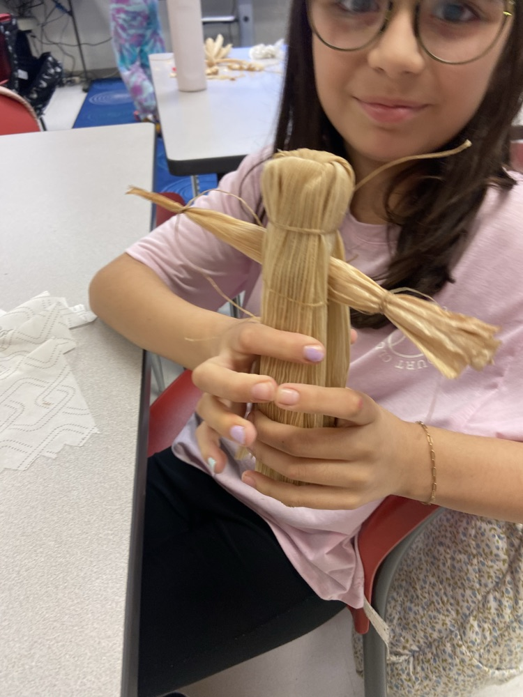 corn husk dolls