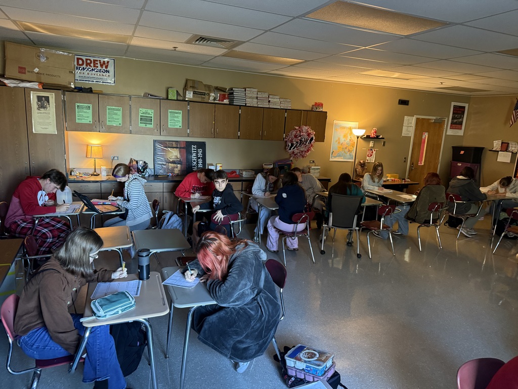 Mrs. Grubbs’ students stepped back in time for a 17th Century “Speed Daring” activity! Each student took on the role of a historical figure—from world leaders to great thinkers of the era—and prepared some background intel before meeting others from their time period.  As they rotated around the room, students interacted with different figures and decided if they would have been friends or foes based on shared religion, politics, and personality traits. What a fun and engaging way to bring history to life!