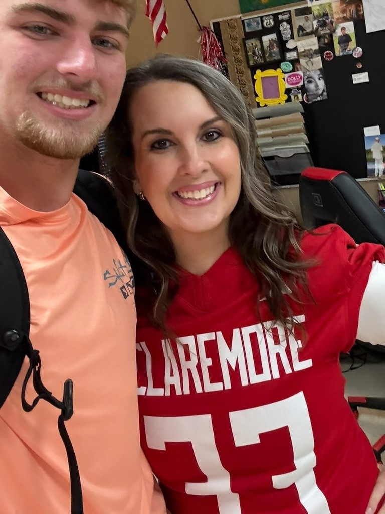 One of the most valued traditions at Claremore High School is when our football players select a staff member who has made a meaningful impact on their lives to wear their jersey for the day.  A couple of weeks ago, our teachers proudly wore their students’ jerseys to represent those meaningful connections. This special tradition is a reminder of the strong relationships built between our students and staff—both on and off the field!