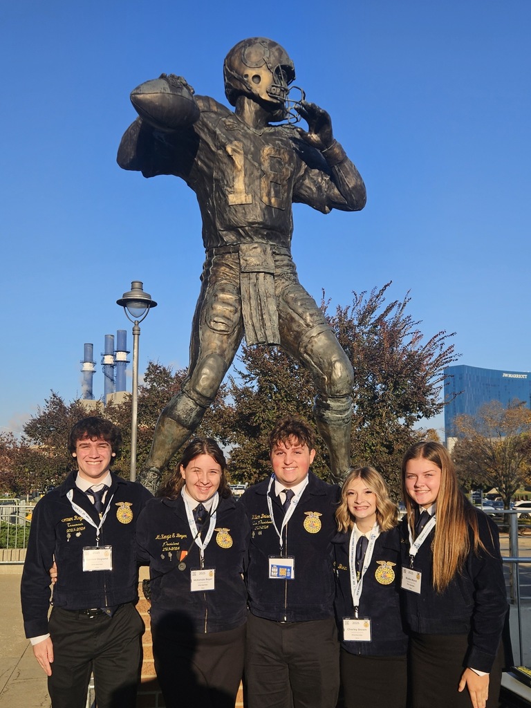 Our students had an incredible experience at the National FFA Convention in Indianapolis, connecting with fellow members from across the country and exploring opportunities with colleges and industry leaders. Highlights included celebrating Chason Sisovsky earning his American FFA Degree, visiting the Peyton Manning statue at Lucas Oil Stadium, touring the Indianapolis Motor Speedway, and enjoying a fun evening bowling with friends and family.  They also visited St. Louis, riding to the top of the Arch for amazing views of the Mississippi River.  A proud moment for our FFA members as they grow their leadership, network, and knowledge!