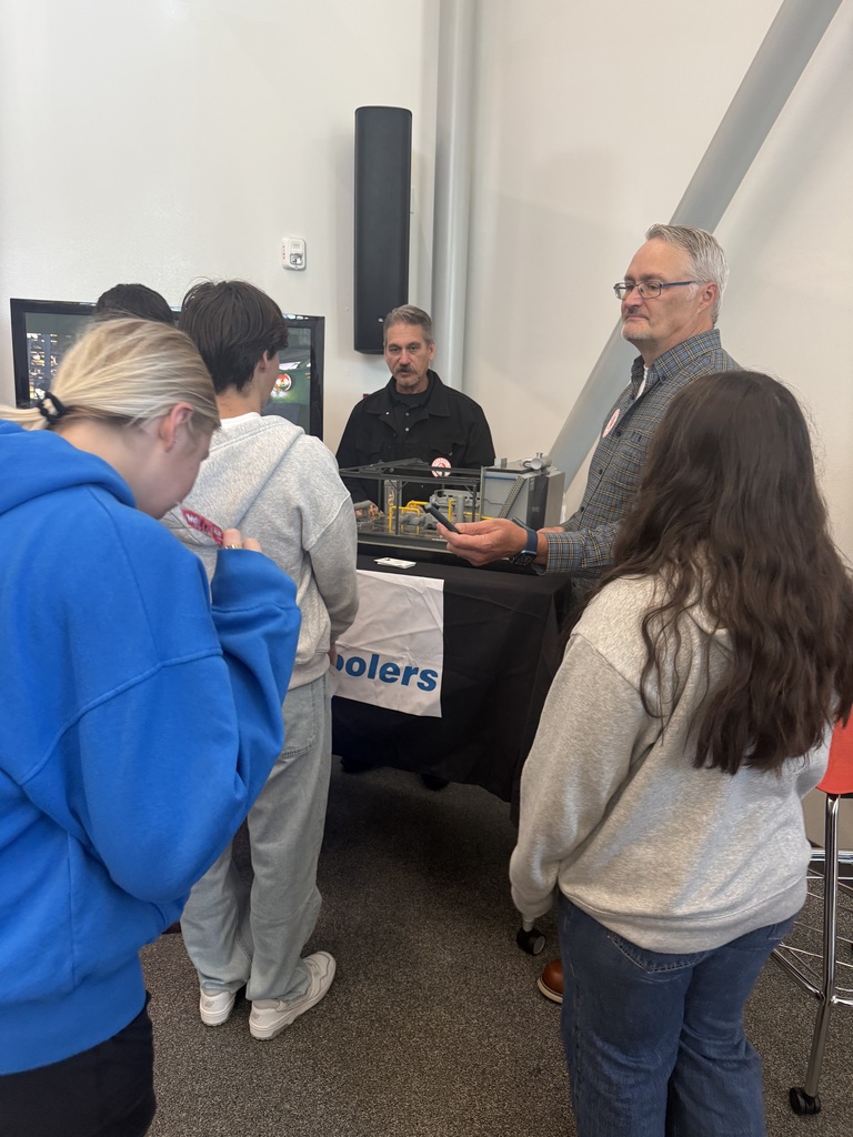 October is National Manufacturing Month! To celebrate, CHS hosted our own Manufacturing Industry Day, welcoming several local companies to campus. Students had the opportunity to visit different tables, ask questions, and learn about the wide range of manufacturing careers available right here in Claremore.  A big thank you to the following companies and organizations for joining us and sharing their expertise:     •    AXH Air-Coolers     •    Baker Hughes     •    Blue Arc     •    Reading Truck     •    Rogers State University (RSU)     •    Northeast Tech     •    EMCO Industries     •    AIMRIGHT Testing & Engineering