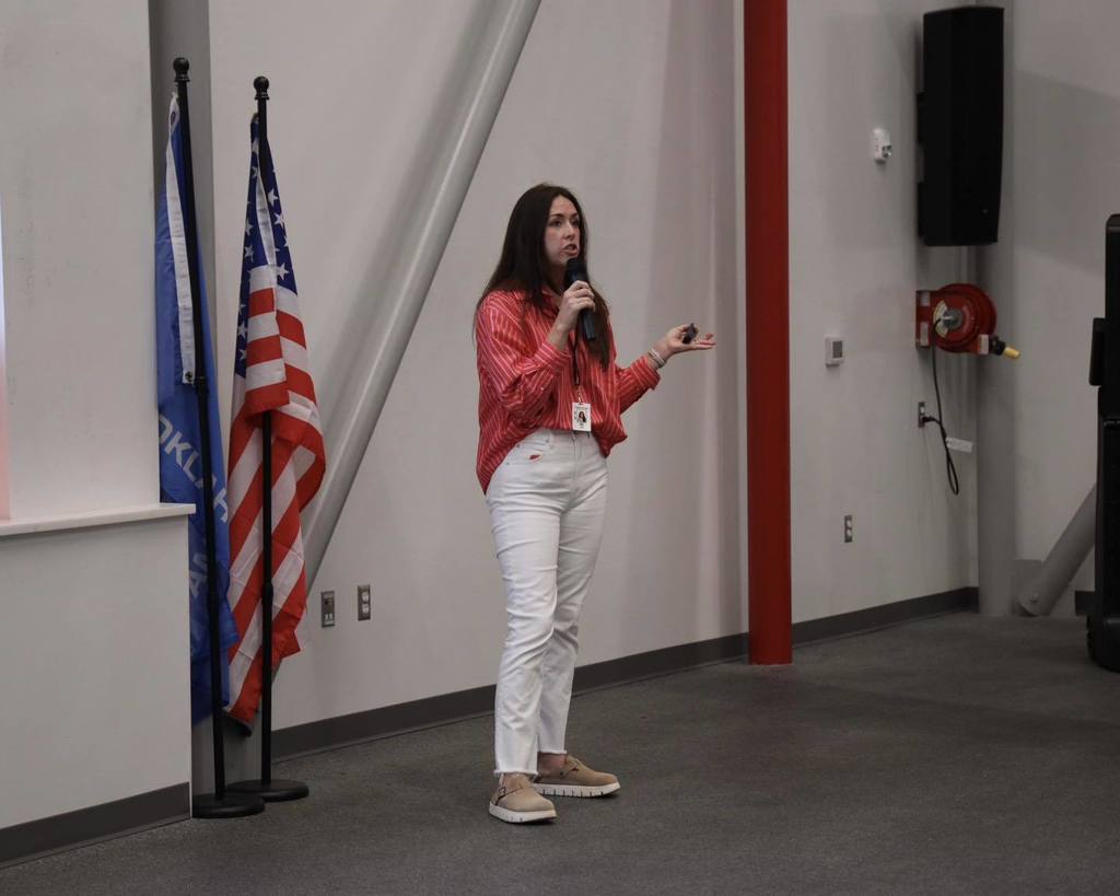 college rep talking to student