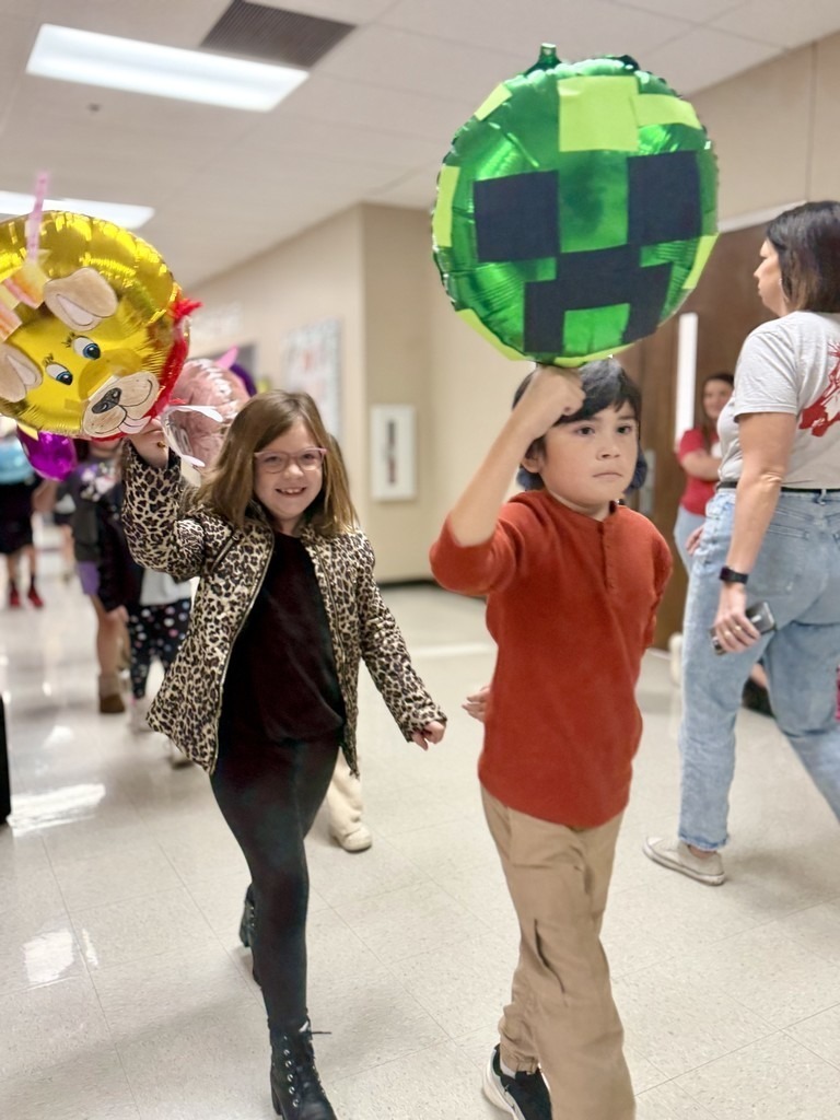 Roosa second grade balloon parade.