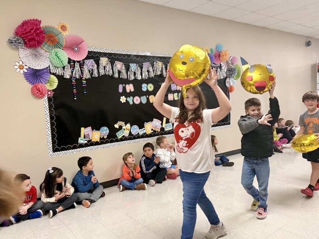 Roosa second grade balloon parade.