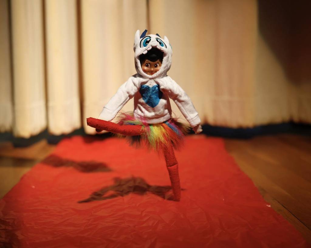 elf in tutu 