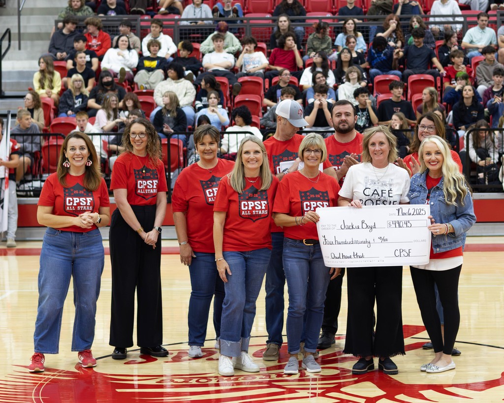 jackie boyd recieving a grant from cpsf