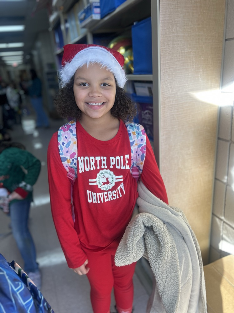 students in red and white