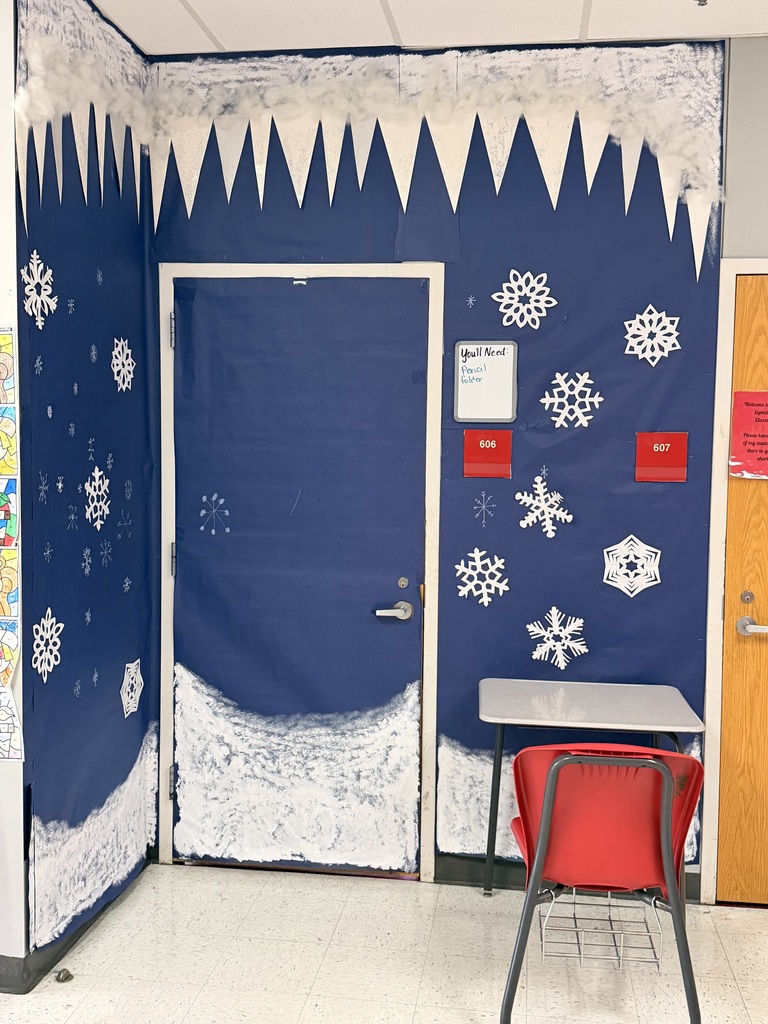 DOOR DECORATING 
