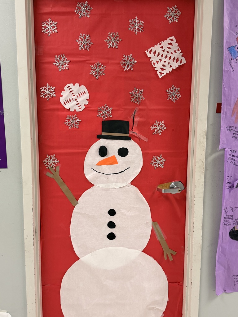 DOOR DECORATING 