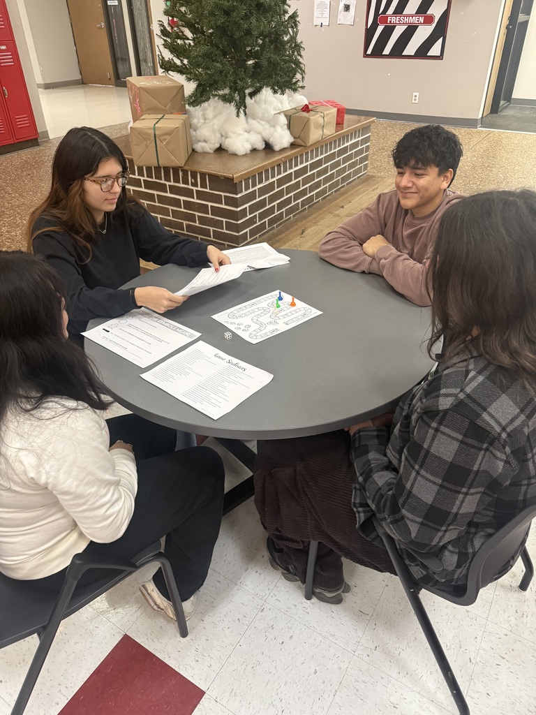 Preparing for finals can include creative and engaging review activities πβ¨ Today, students took a brain break while sharpening their skills with a game of Punctuation and Grammar Sorry! . A little friendly competition and purposeful practice as they get ready to finish the semester strong!