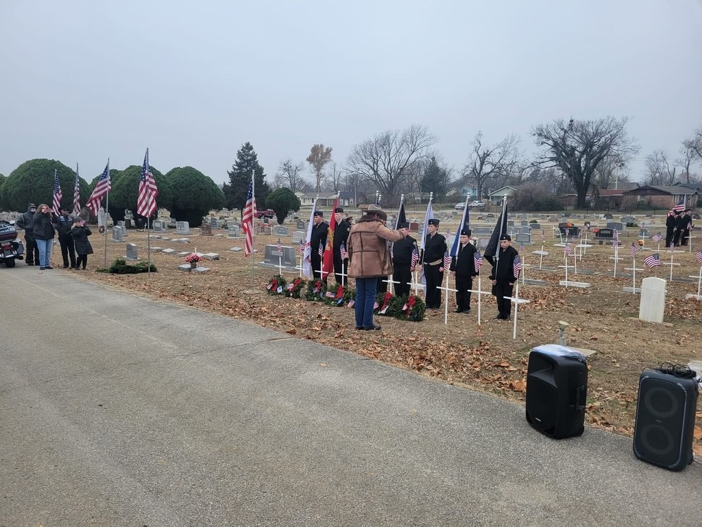 Wreaths Across America – Claremore NJROTC 🇺🇸  The Claremore High School NJROTC Cadets were honored to participate in the Wreaths Across America ceremonies, proudly presenting the Colors, holding the Armed Services flags, rendering a three-round volley, and playing Taps in tribute to our nation’s veterans.  Their service reflected the NJROTC core values of honor, respect, and civic responsibility, demonstrating a strong commitment to remembering those who sacrificed for our freedoms.