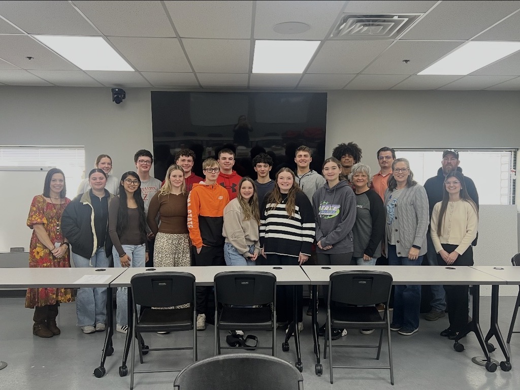 CHS is wrapping up the 2025 year with a celebration of our November and December Students of the Month! π These students represent the best of CHS through their hard work, leadership, and positive attitudes. 9th Grade: Claire Pilkington, Titus Mize, Brynlee Hinds, Levi Robinson 10th Grade: Hannah Joslin, Hunter Fox, Keelee Wright, Evan Jameson 11th Grade: Jalina Moreno, Ethan Boyd, Jaci Charles, Jax Van Valkenburg 12th Grade: Summer Pfeiffer, Bryson Hall, Rosemary Jones, Josh Carrillo We would also like to congratulate our Teachers of the Month, Mrs. James and Mrs. Riedl, and our Staff Members of the Month, Mrs. Rehanek and Mrs. Meisinger. Thank you for all you do to support our students each day. A big thank you to our Partners in Education, AXH Air Coolers, for sponsoring our Student of the Month luncheon each month and for their continued support of CHS.