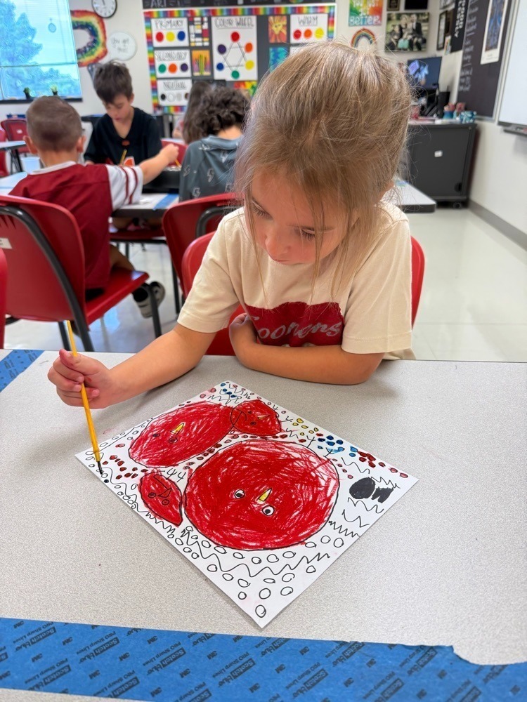 students working on art projects