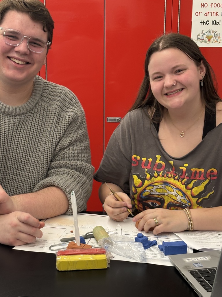 Biomedical Innovations in Action! Our Biomedical capstone students have been hard at work creating anatomically correct, functioning heart models out of clay! This hands-on challenge pushed students to design models that actually show how blood flows through the heart. By building and testing their own creations, students reinforced key anatomy concepts while bringing complex biological processes to life. Innovation, creativity, and learning—all in one project!