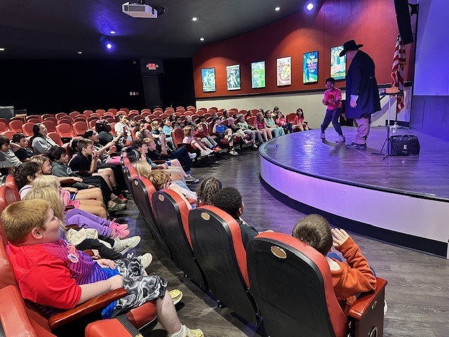 students watching demonstration at the Will Rogers Museum