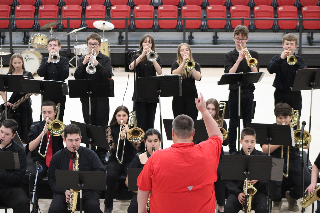 WRJH Jazz band playing their set