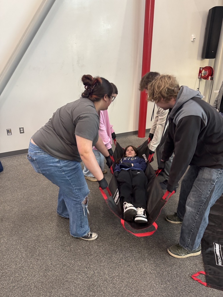 Biomed Club kicked off their first meeting of the semester with an action-packed Trauma Relay Simulation led by a professional trauma team through Youth Medical Mentorship. This was not a lecture—it was hands-on, fast-paced, real-world healthcare in action.  Students rotated through hands-on trauma care stations in small groups, practicing emergency response, critical thinking, and rapid decision-making, followed by a moderated group Q&A and debrief with medical professionals.  This immersive experience introduced students to: • Trauma response & emergency care • High-pressure medical decision-making • Real-world healthcare career pathways  👏 A huge thank you to the Youth Medical Mentors who took time out of their day to lead and inspire our students. We are especially proud that this team included a few Claremore High School alumni, giving our students the opportunity to learn from professionals who once walked the same halls.