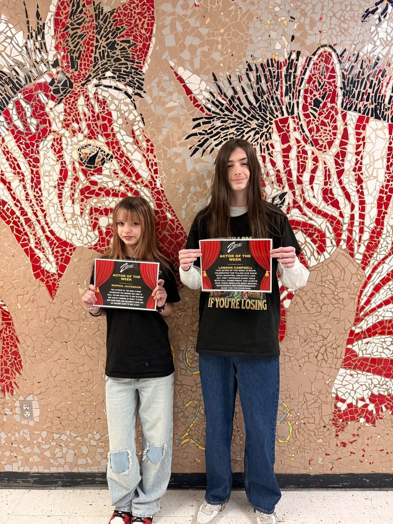 jh students with an acting award