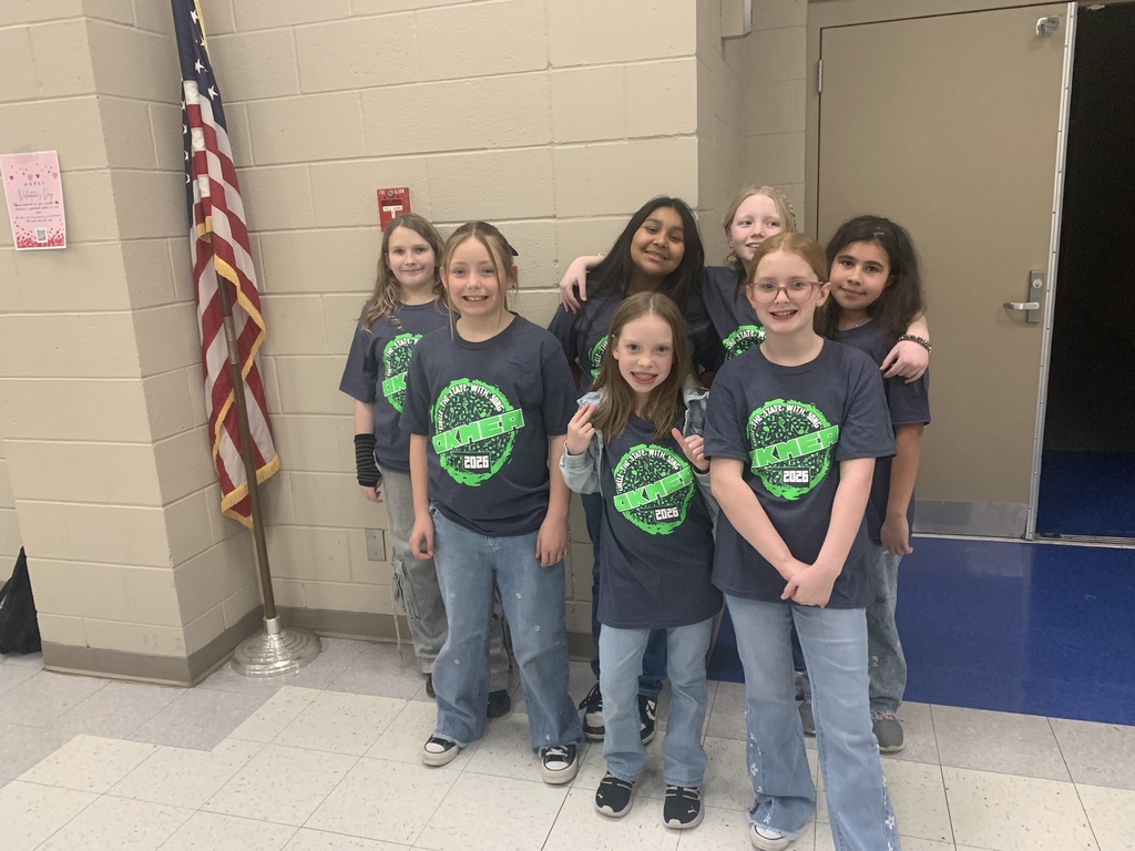 Claremont Students at Circle the State