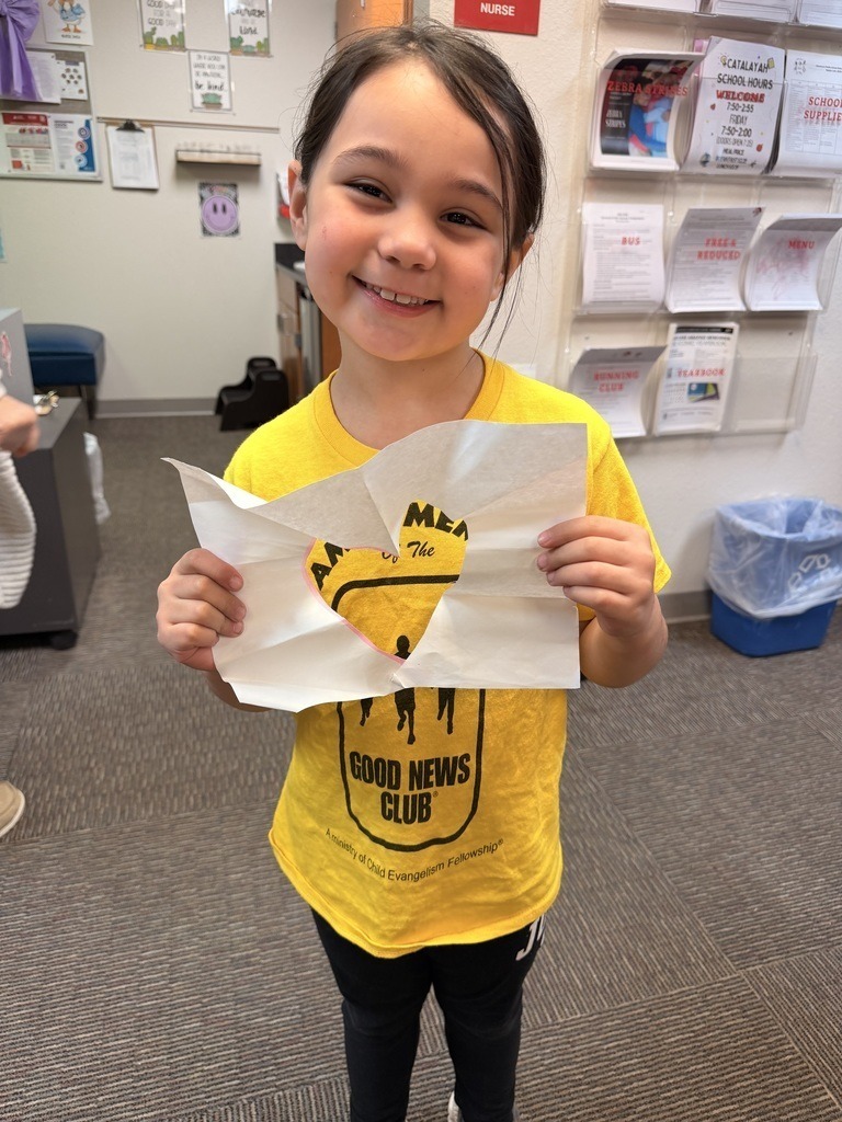 Catalayah students spreading kindness with treats.