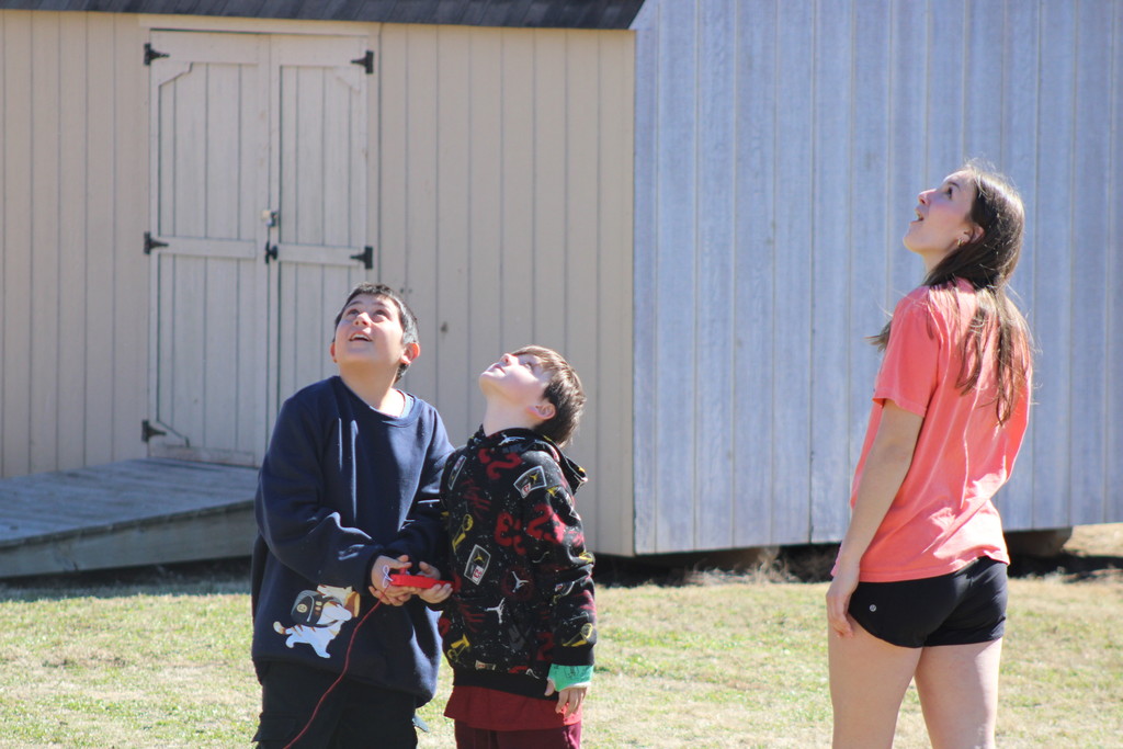 🚀✨ Leadership in action!  Our Student Council members had an amazing time partnering with students in Mrs. Peter’s and Mrs. Bacon’s classes at Roosa Elementary to help with their Alpha III rocket class project!  From offering guidance on design and construction to cheering them on during testing, our high school leaders were proud to support these young engineers every step of the way. Hands-on learning like this not only builds STEM skills, but also creates meaningful connections between our schools.  We love seeing our students serve as mentors, role models, and encouragers in our community. Great job to everyone involved — the future of aerospace looks bright!