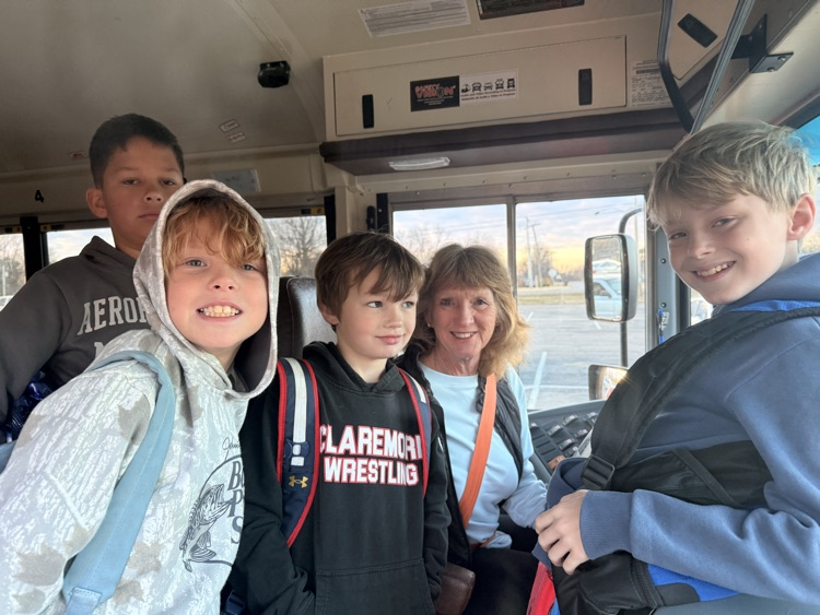 bus driver and students 