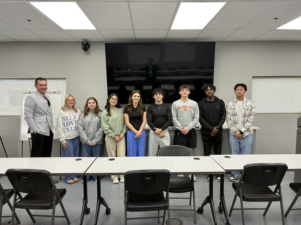 We are proud to celebrate our January Students of the Month, along with our outstanding Teacher and Staff Member of the Month! 🎉  These students were recognized for their hard work, leadership, and commitment to excellence. They were honored at a special luncheon generously provided by our Partners in Education, AXH Air-Coolers. We are so grateful for their continued support of our students and staff!  ✨ 9th Grade: Lydia Rickman & Corbin Erwin ✨ 10th Grade: Megan Gillispie & Sanji Lee ✨ 11th Grade: Lucy Mitchell & Raul Perez ✨ 12th Grade: Sofia Barboza-Sandoval & Nate Jefferson  We would also like to congratulate:  🍎 Teacher of the Month: Coach Shoemaker 🌟 Staff Member of the Month: Mrs. Vincent  Thank you all for the positive impact you make on our school community each day. We are proud of you and thankful to celebrate your achievements!