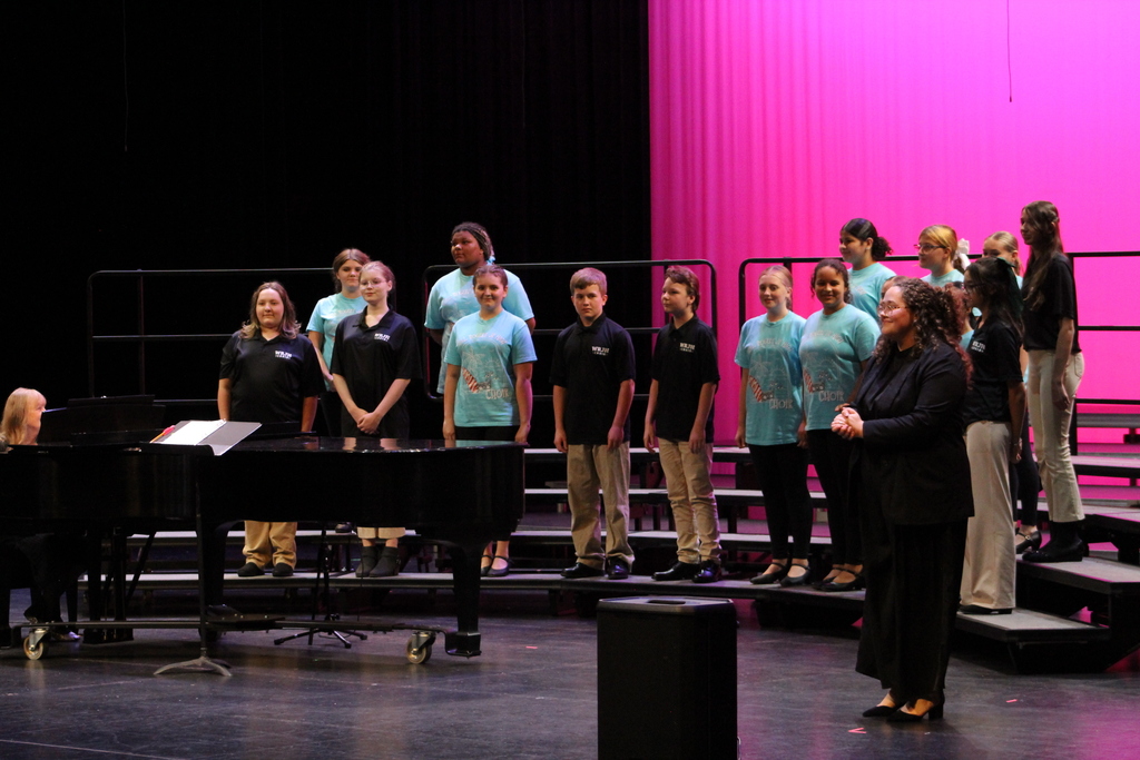 WRJH Advanced Choir at their first concert of the season.